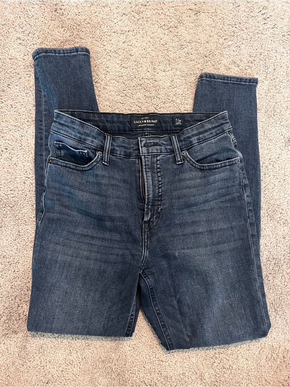 Lucky Brand Women’s Skinny Jeans - Dark Blue Wash